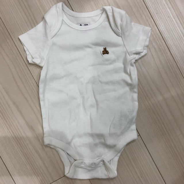 babyGAP(ベビーギャップ)のbabygap 半袖ロンパース キッズ/ベビー/マタニティのベビー服(~85cm)(ロンパース)の商品写真