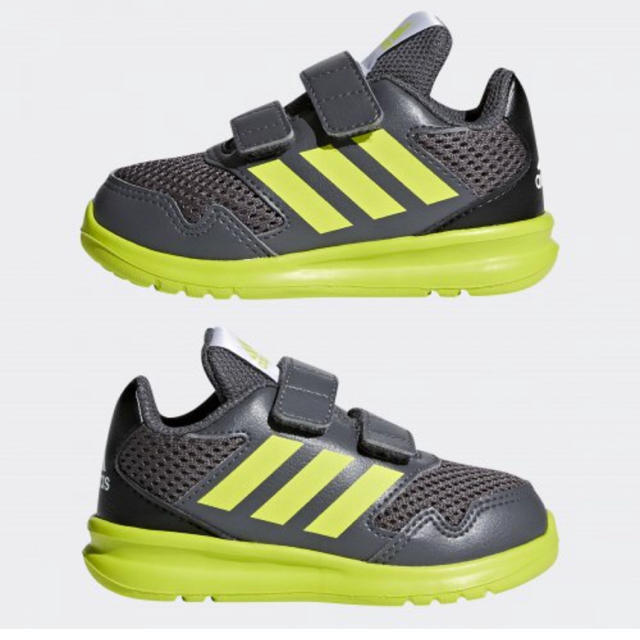 adidas(アディダス)の新品！adidas スニーカー 13cm キッズ/ベビー/マタニティのベビー靴/シューズ(~14cm)(スニーカー)の商品写真