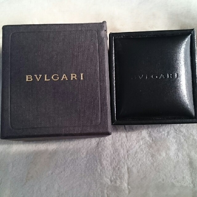 BVLGARI(ブルガリ)のブルガリ ＢｰZERO1 WG指輪 59 メンズのアクセサリー(リング(指輪))の商品写真