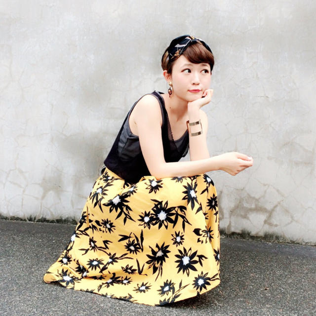 JEANASIS(ジーナシス)の花柄スカート レディースのスカート(ひざ丈スカート)の商品写真