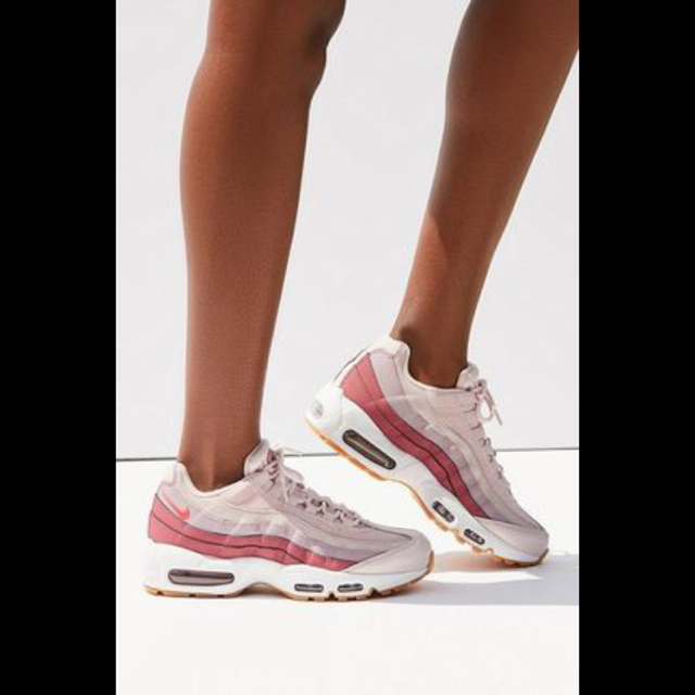 NIKE(ナイキ)のNIKE Air Max 95 新品 レディースの靴/シューズ(スニーカー)の商品写真