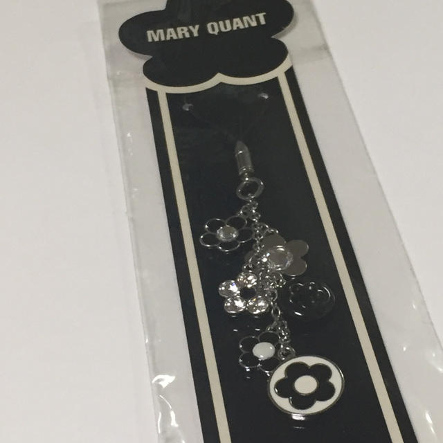 MARY QUANT(マリークワント)のかよ様 専用マリークワント ストラップ スマホ/家電/カメラのスマホアクセサリー(ストラップ/イヤホンジャック)の商品写真