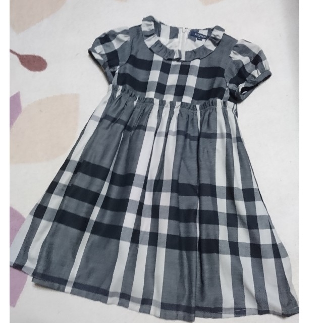 BURBERRY(バーバリー)のpino387様専用バーバリーワンピース   120 キッズ/ベビー/マタニティのキッズ服女の子用(90cm~)(ワンピース)の商品写真