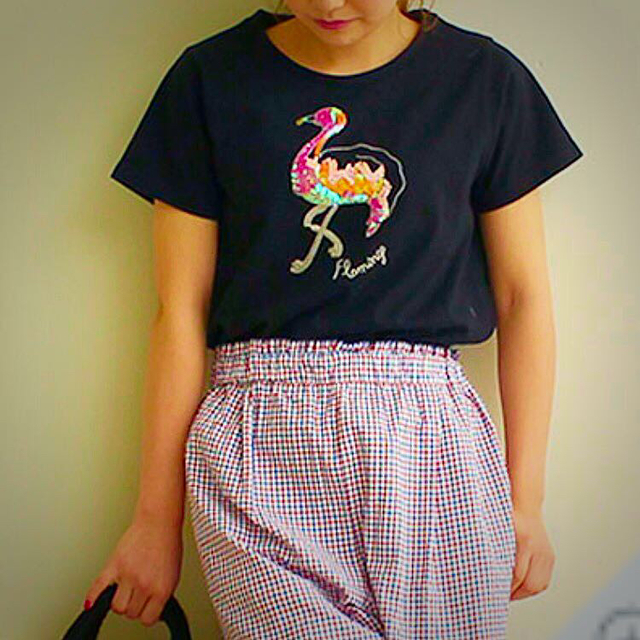 Dot&Stripes CHILDWOMAN(ドットアンドストライプスチャイルドウーマン)のフラミンゴスパンコールＴ-シャツ レディースのトップス(Tシャツ(半袖/袖なし))の商品写真