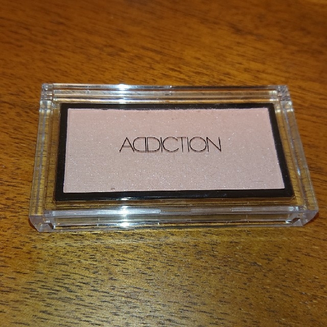 ADDICTION(アディクション)のアディクション　ザ ブラッシュ 021 クラッシュ crush コスメ/美容のベースメイク/化粧品(チーク)の商品写真