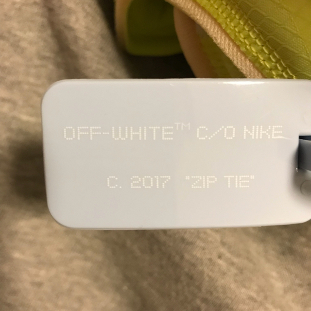 OFF-WHITE(オフホワイト)のoff-white NIKE THE TEN AIR FORCE 1 volt メンズの靴/シューズ(スニーカー)の商品写真