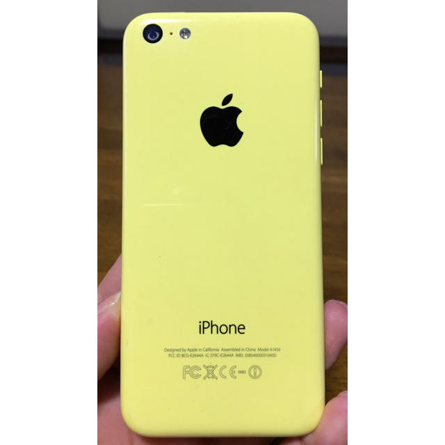 iPhone(アイフォーン)の★りの様専用★ iPhone5c イエロー 16GB 美品 ★ スマホ  スマホ/家電/カメラのスマートフォン/携帯電話(スマートフォン本体)の商品写真