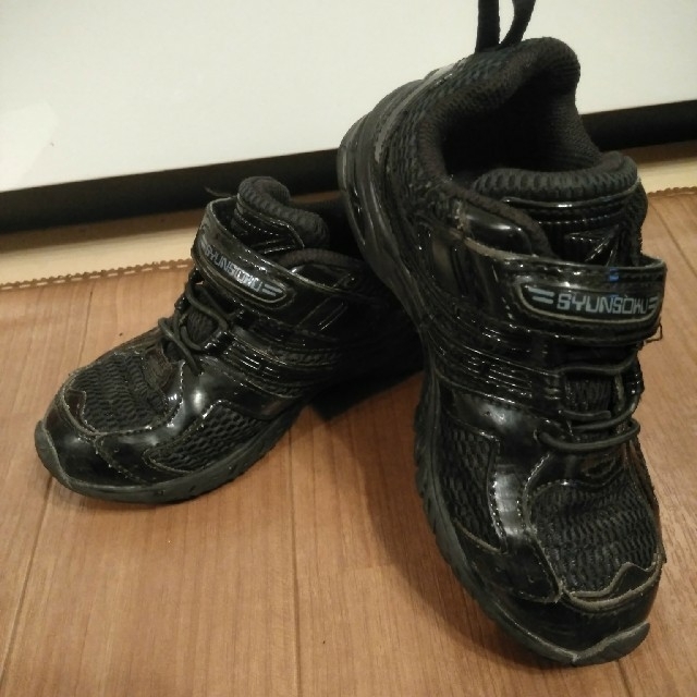 Achilles(アキレス)のシュンソク19センチ キッズ/ベビー/マタニティのキッズ靴/シューズ(15cm~)(スニーカー)の商品写真
