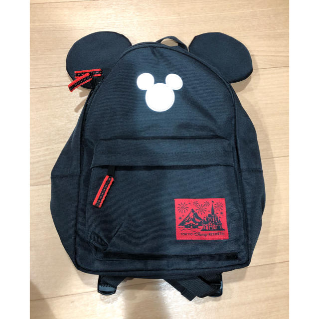 Disney(ディズニー)の☆未使用 ディズニーリゾート 耳つきリュック キッズサイズ☆ キッズ/ベビー/マタニティのこども用バッグ(リュックサック)の商品写真