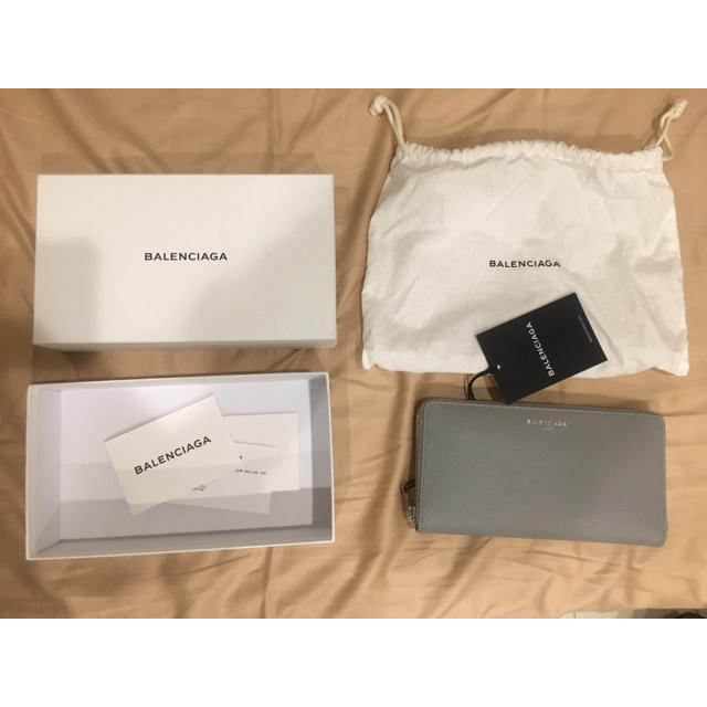 Balenciaga(バレンシアガ)のバレンシアガ 長財布 新品未使用 balenciaga  正規品 レディースのファッション小物(財布)の商品写真