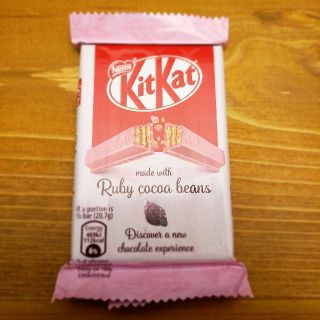 Kit Kat  ルビーカカオ(菓子/デザート)