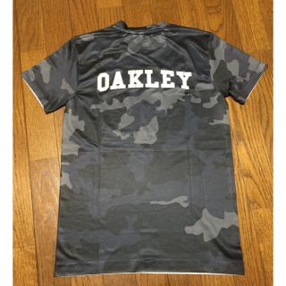 オークリー(Oakley)のオークリー トレーニングTシャツ(トレーニング用品)