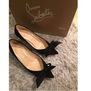 クリスチャンルブタン(Christian Louboutin)のルブタン♡ポインテッドトゥリボンパンプス(ハイヒール/パンプス)