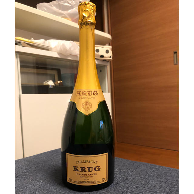 Krug(クリュッグ)のクリュッグ グランド キュヴェ シャンパン 辛口 白750ml 食品/飲料/酒の酒(シャンパン/スパークリングワイン)の商品写真