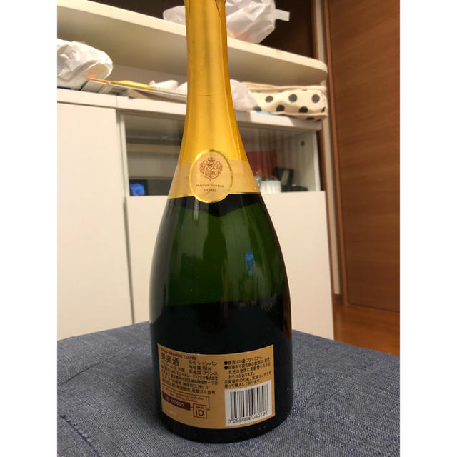 Krug(クリュッグ)のクリュッグ グランド キュヴェ シャンパン 辛口 白750ml 食品/飲料/酒の酒(シャンパン/スパークリングワイン)の商品写真