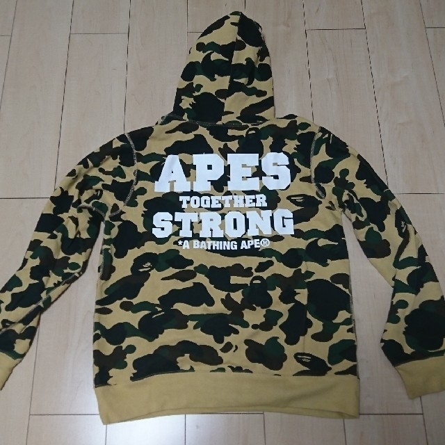 A BATHING APE(アベイシングエイプ)の※週末限定【APE】プルオーバーパーカー メンズのトップス(パーカー)の商品写真