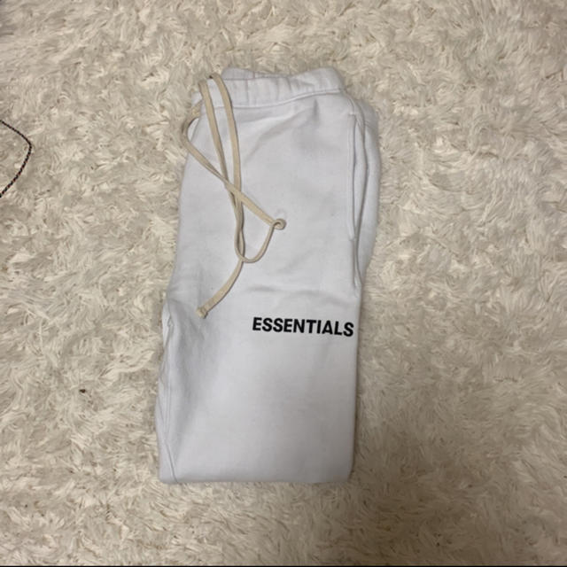 FEAR OF GOD(フィアオブゴッド)の【M】fog essentials Graphic Sweatpants  メンズのトップス(スウェット)の商品写真