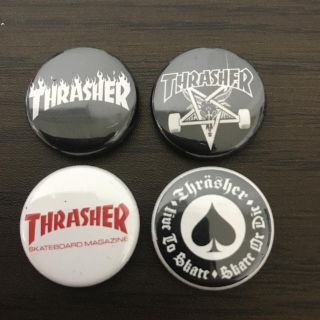 スラッシャー(THRASHER)の【THRASHER】缶バッジ pinz 一つのお値段(スケートボード)