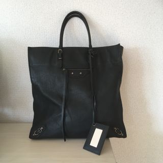 バレンシアガ(Balenciaga)の超美品 バレンシアガ ペーパー ラージ ブラック(トートバッグ)