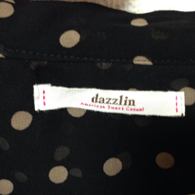 dazzlin(ダズリン)のdazzlin未使用 レディースのトップス(シャツ/ブラウス(長袖/七分))の商品写真