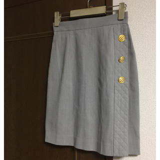 ジョア(Joie (ファッション))のJOIE キレイめスカート 金ボタン 巻き ジョア(ひざ丈スカート)