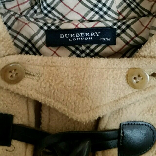 BURBERRY(バーバリー)のバーバリー ダッフルコート キッズ キッズ/ベビー/マタニティのキッズ服男の子用(90cm~)(コート)の商品写真