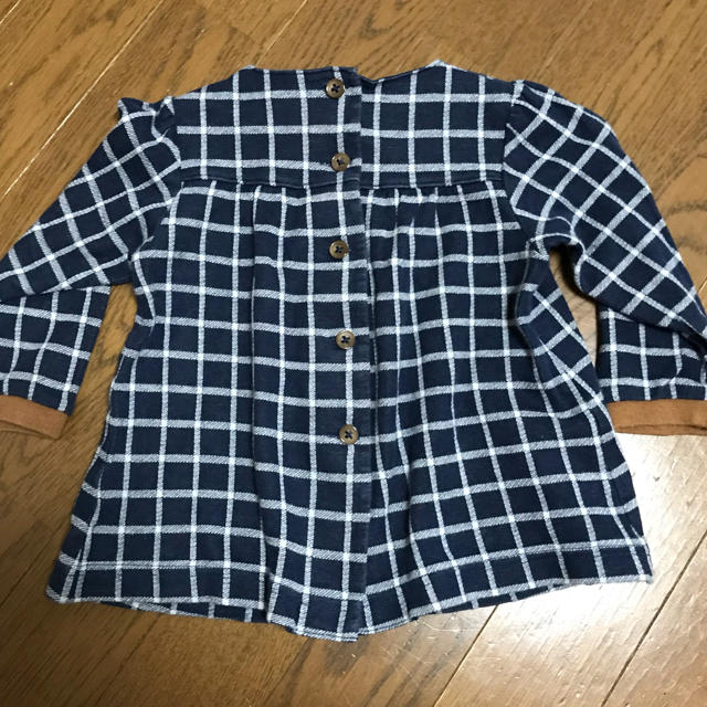 familiar(ファミリア)のファミリア チュニック サイズ80 キッズ/ベビー/マタニティのベビー服(~85cm)(シャツ/カットソー)の商品写真