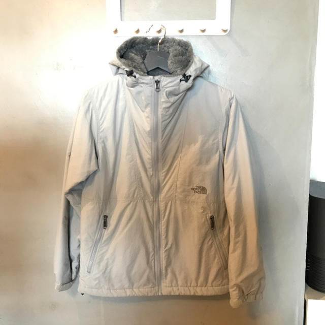 THE NORTH FACE(ザノースフェイス)のノースフェイス コンパクトノマドジャケット レディース Ｌ レディースのジャケット/アウター(ミリタリージャケット)の商品写真