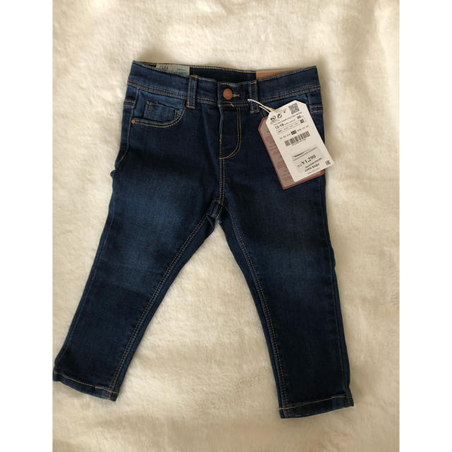 ZARA KIDS(ザラキッズ)のZARA  デニムパンツ  size86 キッズ/ベビー/マタニティのベビー服(~85cm)(パンツ)の商品写真