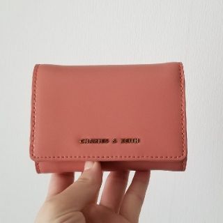 チャールズアンドキース(Charles and Keith)のCHARLES & KEITH 三つ折り財布(折り財布)