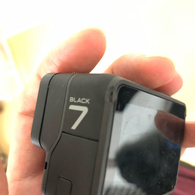 GoPro(ゴープロ)のGoPro HERO7 スマホ/家電/カメラのカメラ(ビデオカメラ)の商品写真