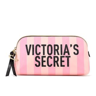 ヴィクトリアズシークレット(Victoria's Secret)のVictoria’s Secret 「新品」ロゴ柄メイクポーチ(ポーチ)