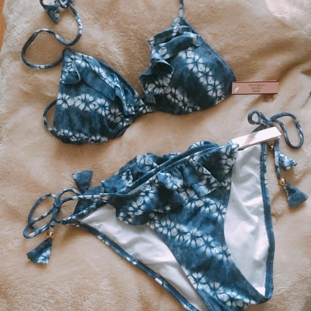 Victoria's Secret(ヴィクトリアズシークレット)のVictoria secret swim ビキニセット レディースの水着/浴衣(水着)の商品写真