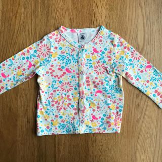 プチバトー(PETIT BATEAU)のカーディガンプチバトー70cm女の子ちゃん春スプリング花柄カーディガン  (カーディガン/ボレロ)