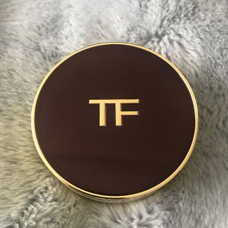 トムフォード(TOM FORD)のトムフォード ビューティ トレースレス タッチ ファンデーション クッション(ファンデーション)