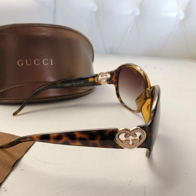 グッチ サングラス gucci 本物 レディースのファッション小物(サングラス/メガネ)の商品写真