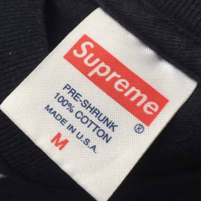 人気❗️supreme Tシャツ 3