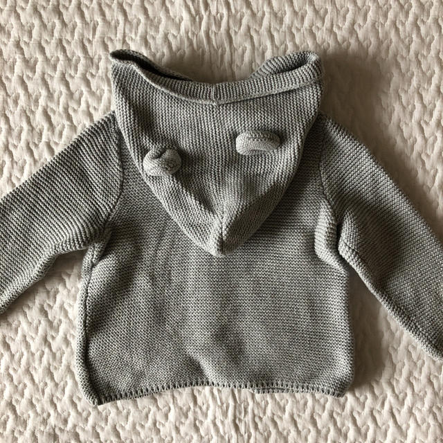 babyGAP(ベビーギャップ)のbabyGAP☆ クマ耳カーディガン キッズ/ベビー/マタニティのベビー服(~85cm)(カーディガン/ボレロ)の商品写真