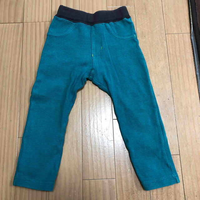 しまむら(シマムラ)のストレッチパンツ サイズ90センチ キッズ/ベビー/マタニティのキッズ服男の子用(90cm~)(パンツ/スパッツ)の商品写真