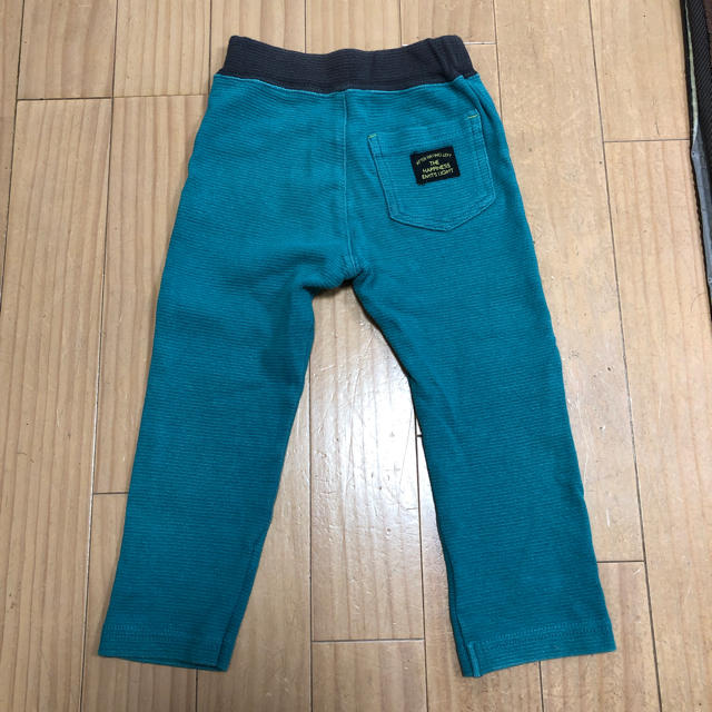 しまむら(シマムラ)のストレッチパンツ サイズ90センチ キッズ/ベビー/マタニティのキッズ服男の子用(90cm~)(パンツ/スパッツ)の商品写真