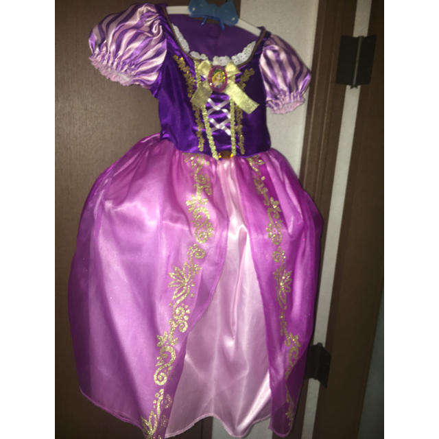 Disney(ディズニー)のパーティードレス お値下げ中^_^ キッズ/ベビー/マタニティのキッズ服女の子用(90cm~)(ドレス/フォーマル)の商品写真