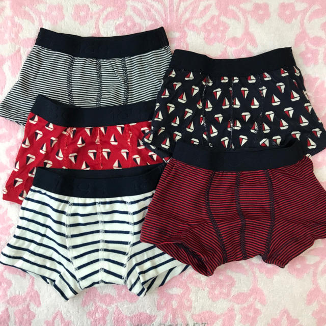 PETIT BATEAU(プチバトー)の☆SALE☆ 新品 プチバトー♡ ボーダー&プリントトランクス 5枚組 3ans キッズ/ベビー/マタニティのキッズ服男の子用(90cm~)(下着)の商品写真