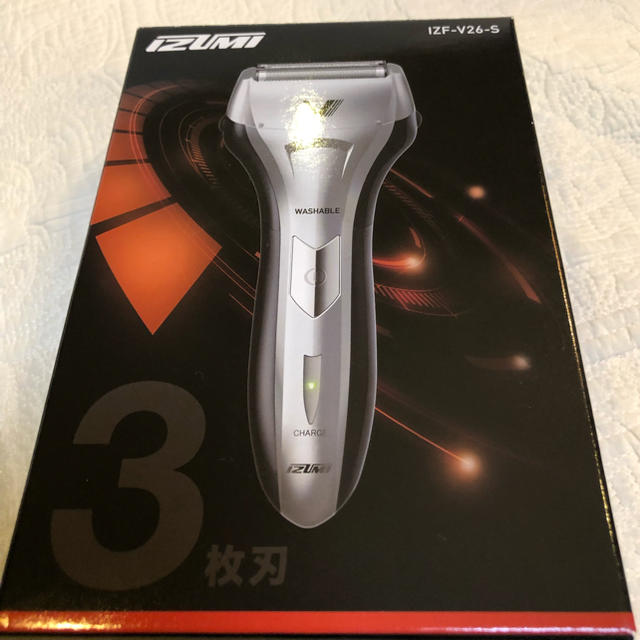 IZUMI 髭剃りシェーバー スマホ/家電/カメラの美容/健康(メンズシェーバー)の商品写真