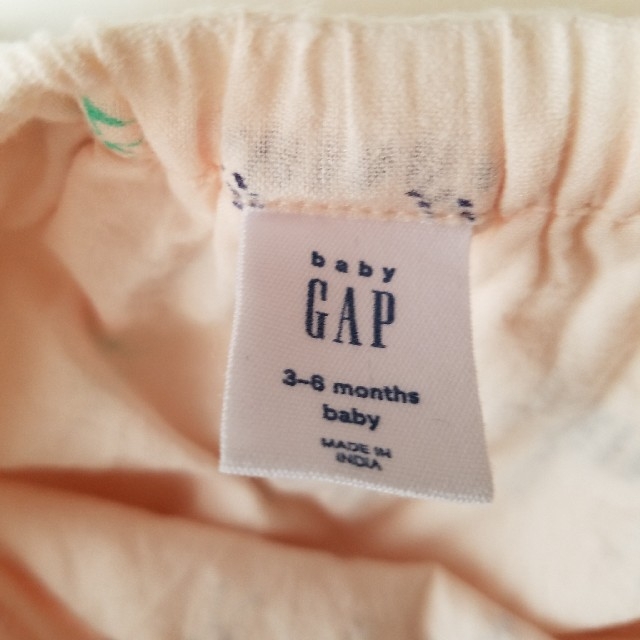 babyGAP(ベビーギャップ)のちー様 キッズ/ベビー/マタニティのベビー服(~85cm)(ロンパース)の商品写真