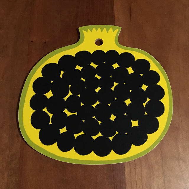 marimekko(マリメッコ)のmarimekko カッティングボード haru様 ハンドメイドの生活雑貨(キッチン小物)の商品写真