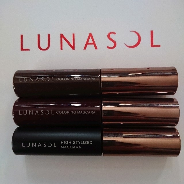 LUNASOL(ルナソル)の新品・未使用 ルナソル ハイスタイライズ マスカラ ブラック コスメ/美容のベースメイク/化粧品(マスカラ)の商品写真