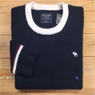 アバクロンビーアンドフィッチ(Abercrombie&Fitch)の新品【メンズXL】★アバクロ★厚手タイプ！ライン入りリブ編みセーター/紺白(ニット/セーター)