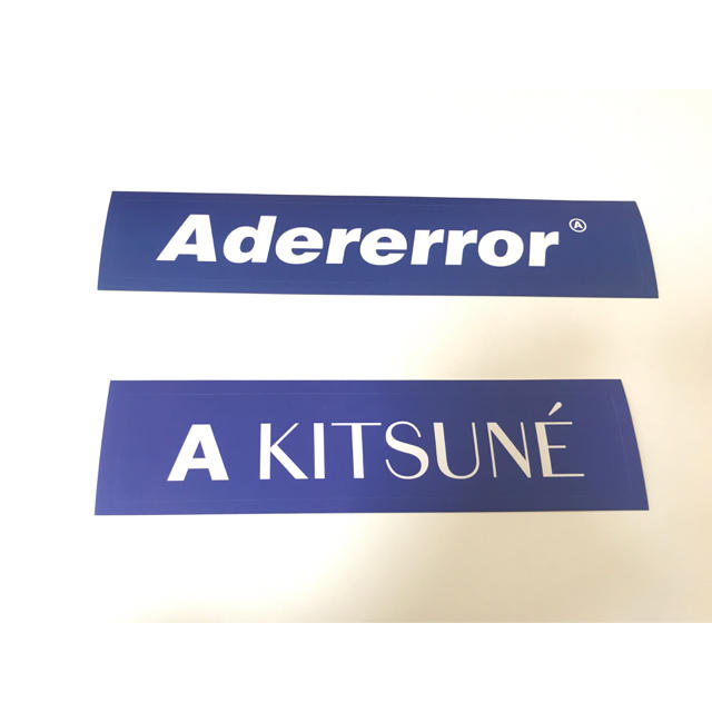 MAISON KITSUNE'(メゾンキツネ)の〈新品〉メゾンキツネ  アーダーエラー  ステッカー ハンドメイドの文具/ステーショナリー(しおり/ステッカー)の商品写真