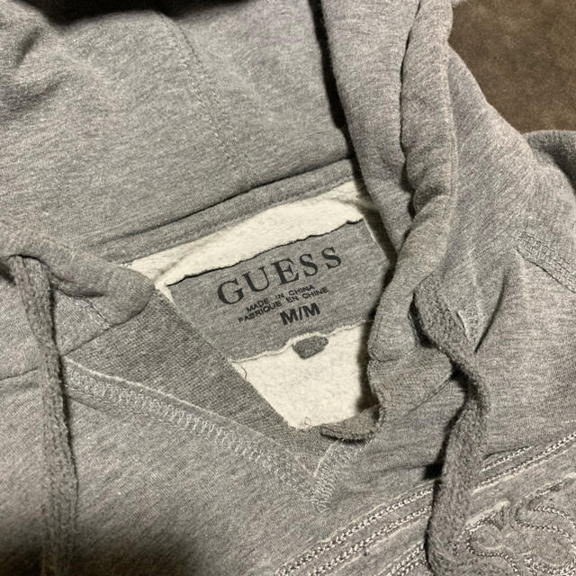 GUESS(ゲス)のGuess♡パーカー レディースのトップス(パーカー)の商品写真