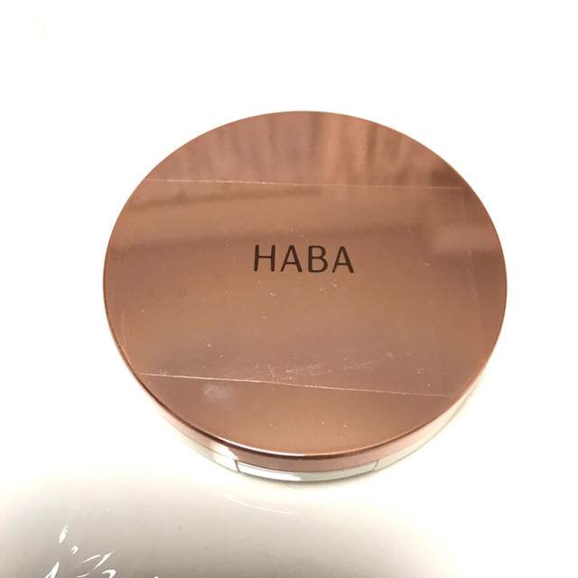 HABA(ハーバー)のハーバーエアリープレストパウダー ナチュラルルーセント +おまけ コスメ/美容のベースメイク/化粧品(フェイスパウダー)の商品写真